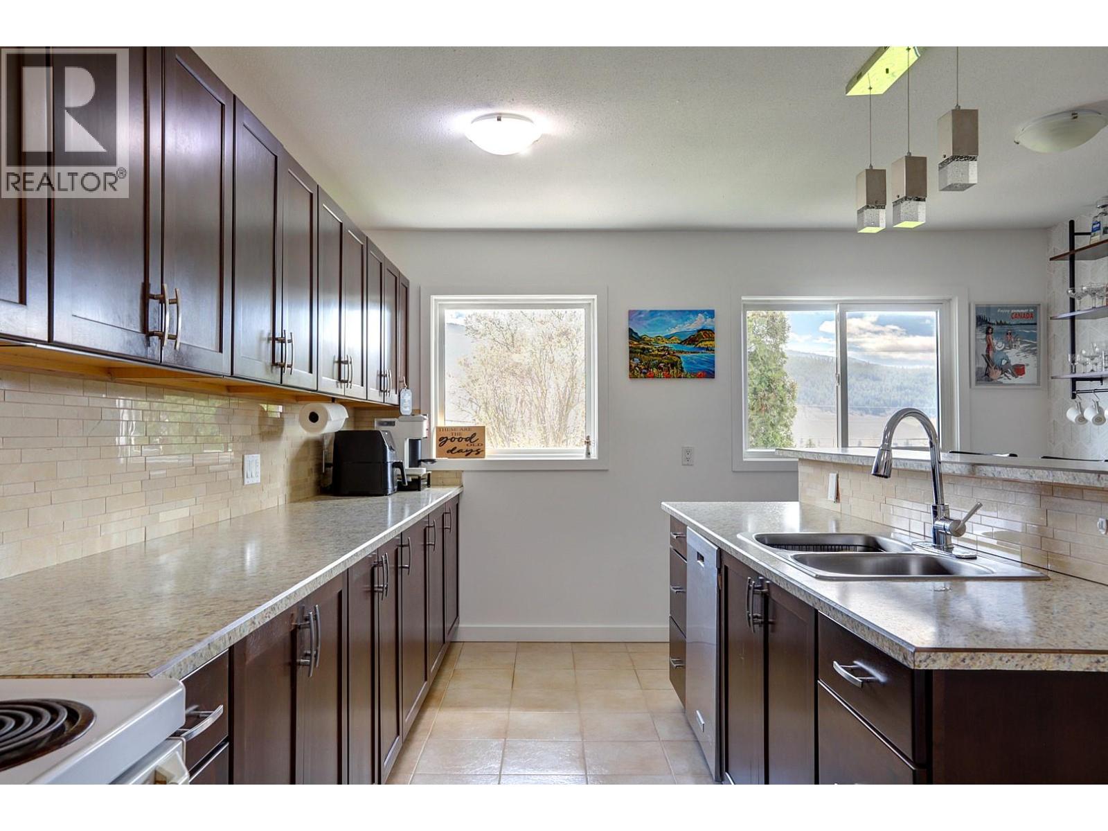 9811 Venables Drive, Vernon