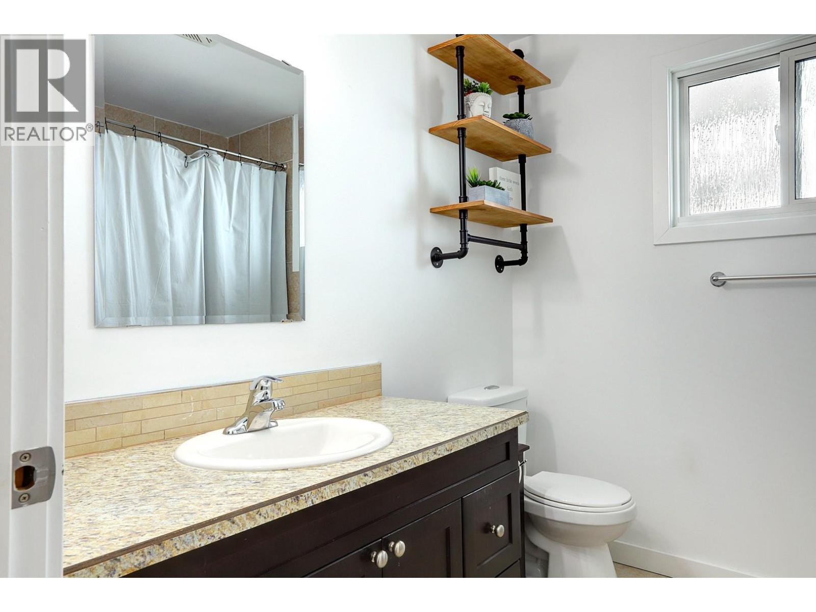 9811 Venables Drive, Vernon