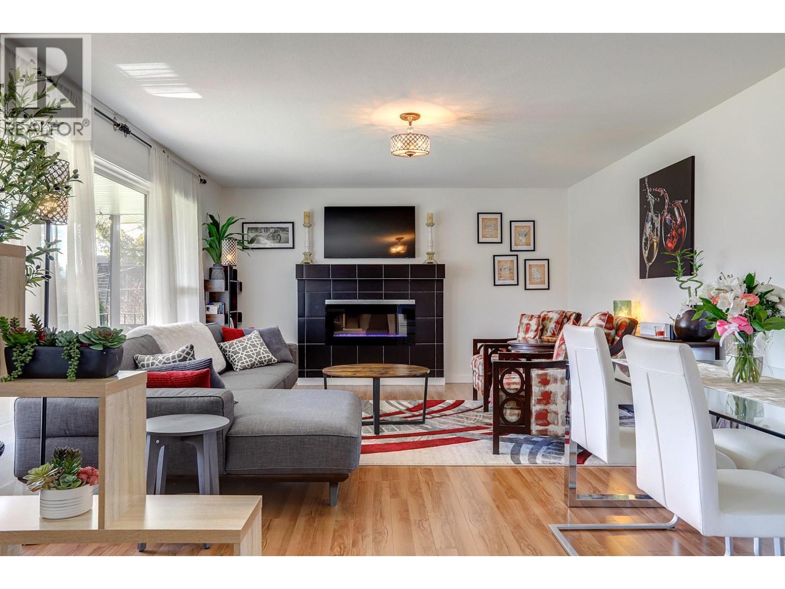 9811 Venables Drive, Vernon