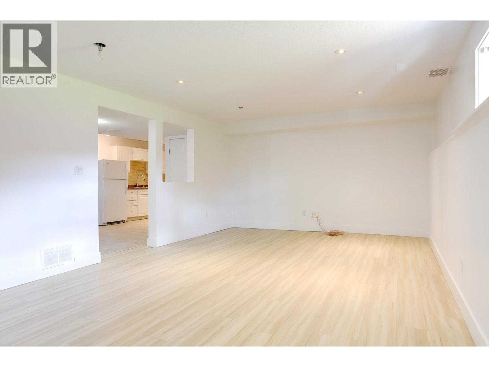 9811 Venables Drive, Vernon