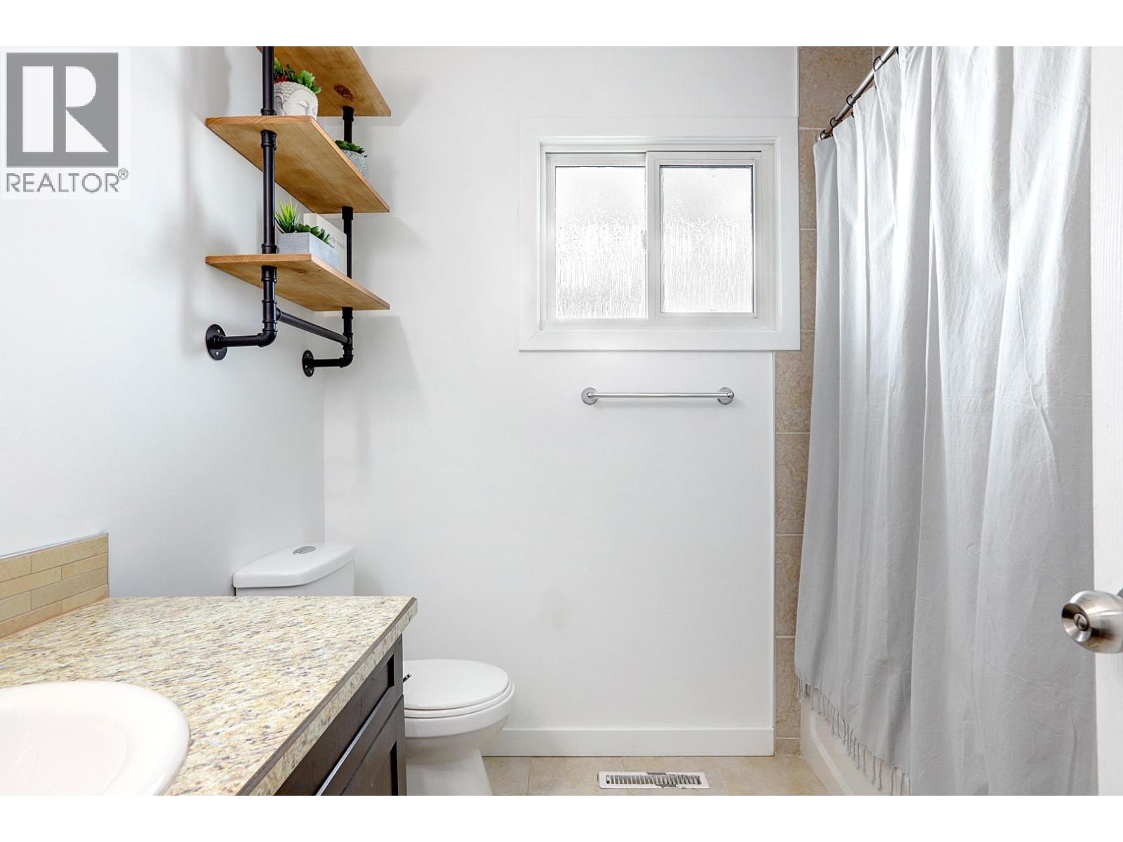 9811 Venables Drive, Vernon