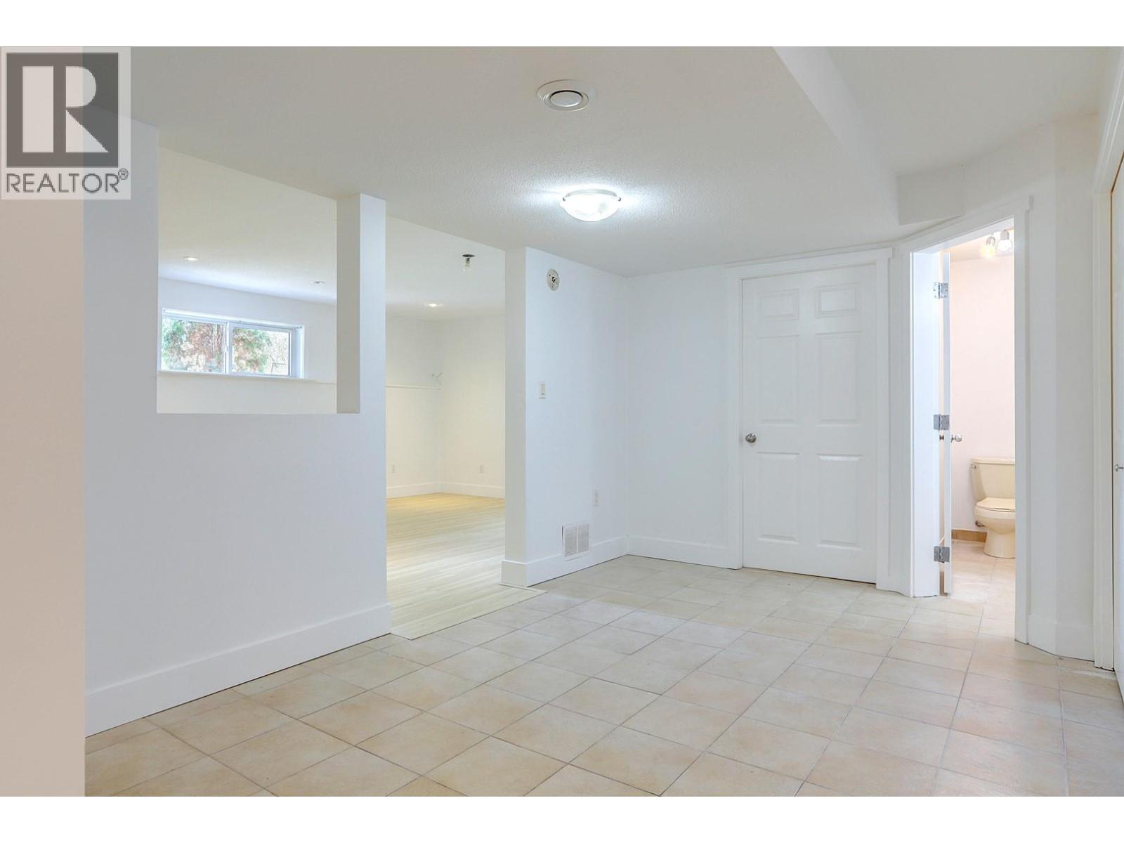 9811 Venables Drive, Vernon