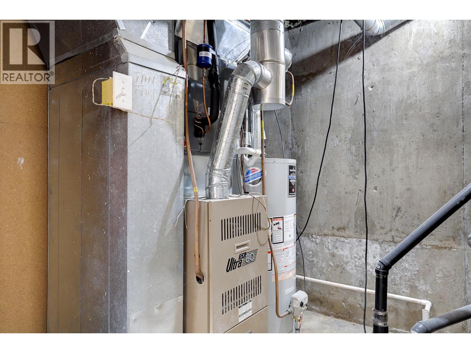 9811 Venables Drive, Vernon