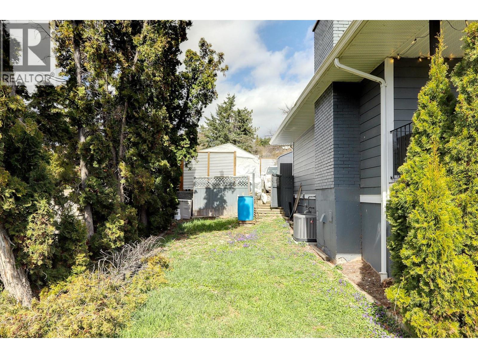 9811 Venables Drive, Vernon