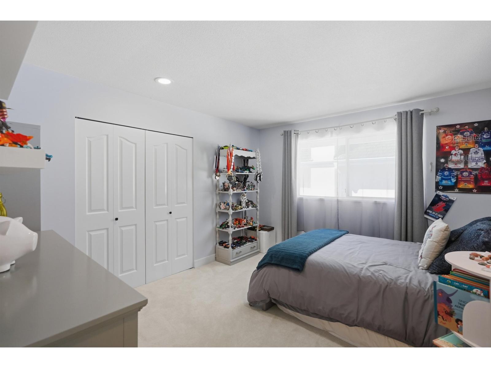 1834 OCEAN PARK ROAD, Surrey