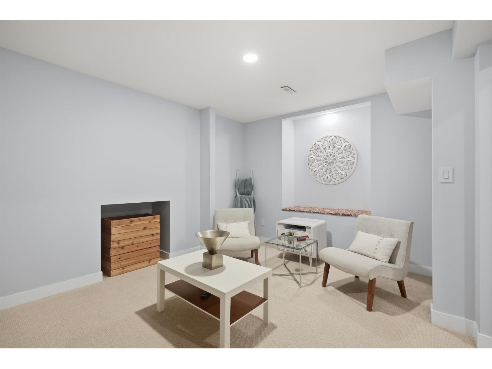 1834 OCEAN PARK ROAD, Surrey