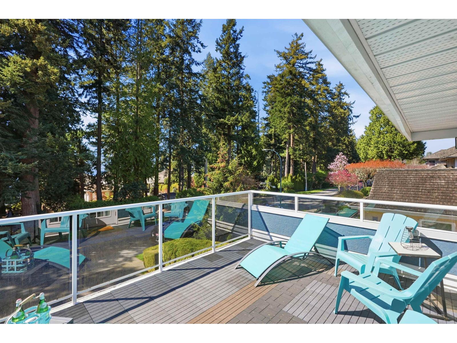 1834 OCEAN PARK ROAD, Surrey