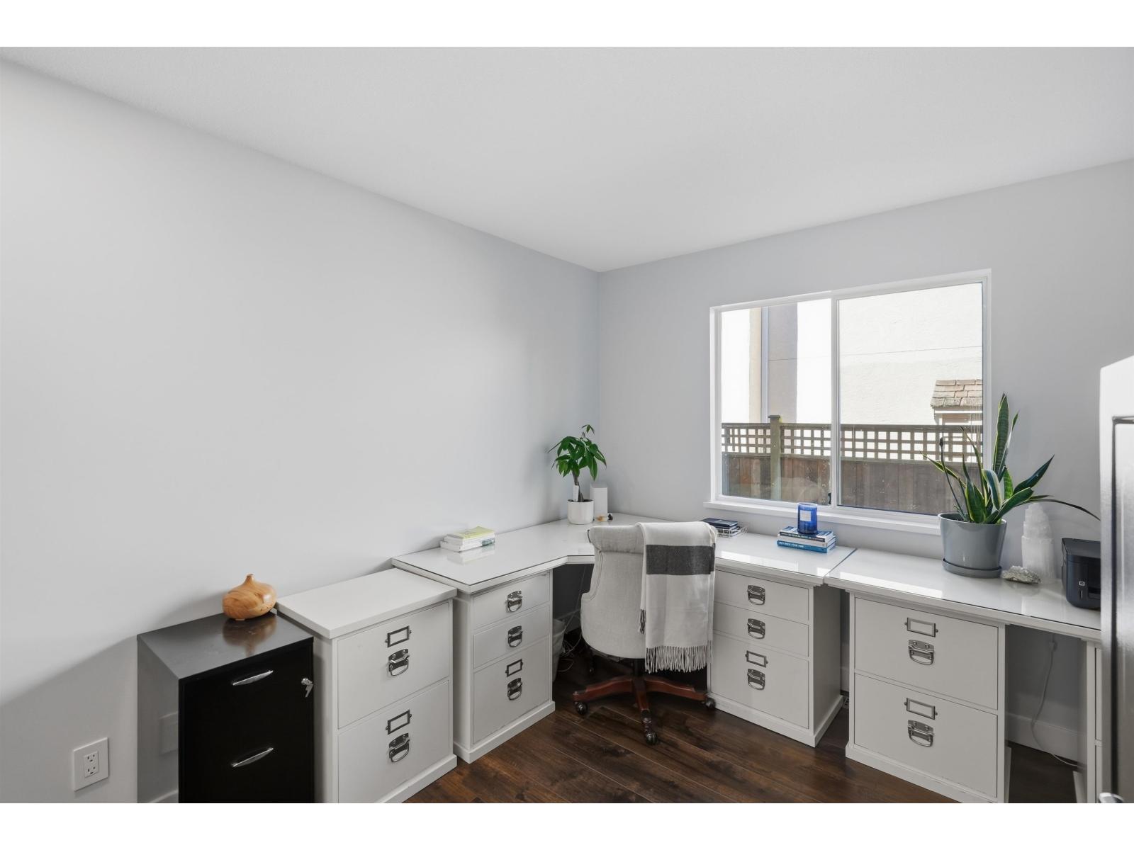 1834 OCEAN PARK ROAD, Surrey