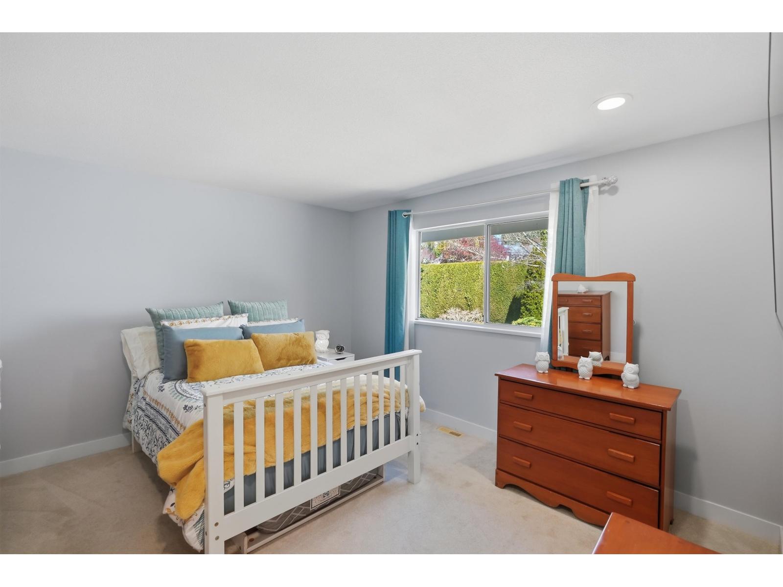 1834 OCEAN PARK ROAD, Surrey