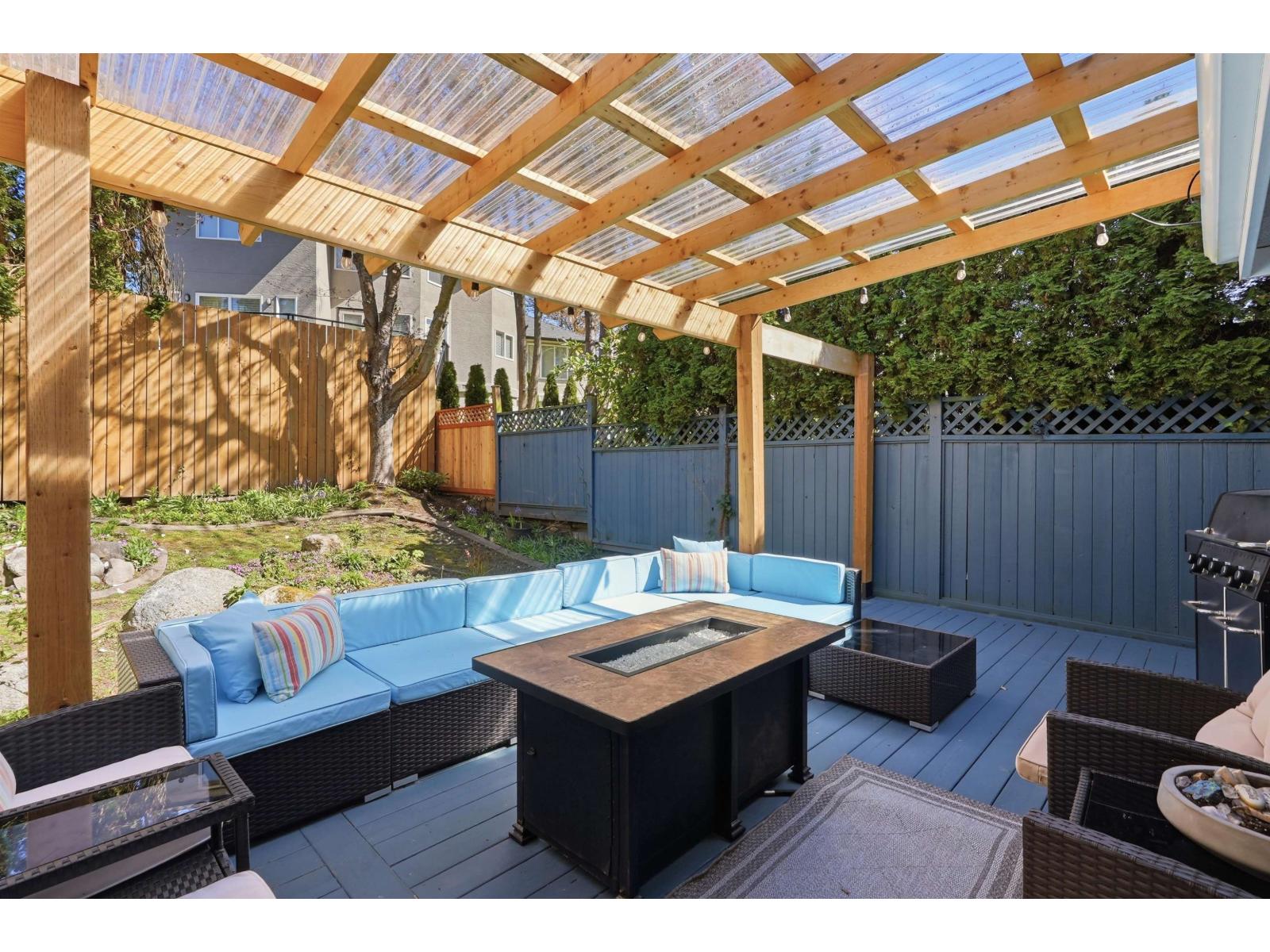 1834 OCEAN PARK ROAD, Surrey