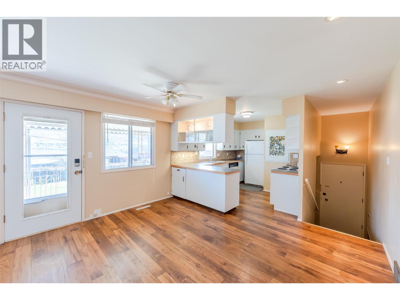 3627 Lobelia Drive - 13