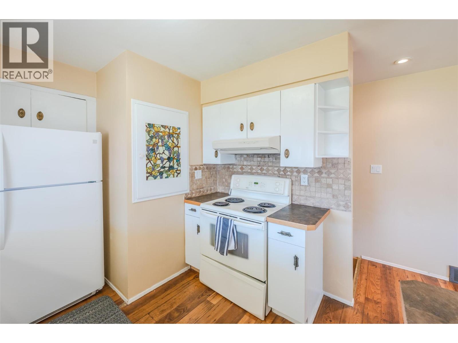 3627 Lobelia Drive - 18