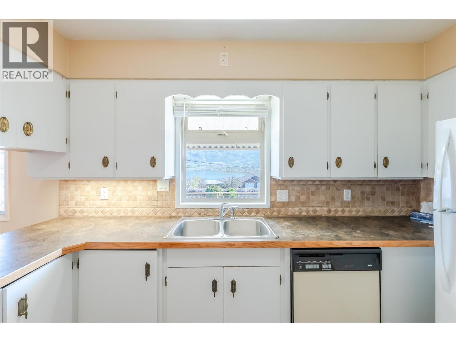 3627 Lobelia Drive - 19