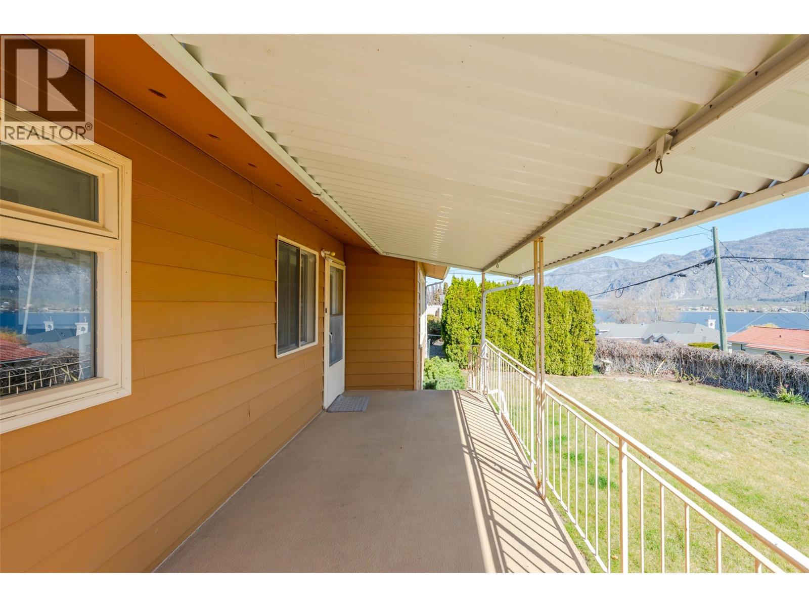 3627 Lobelia Drive - 38