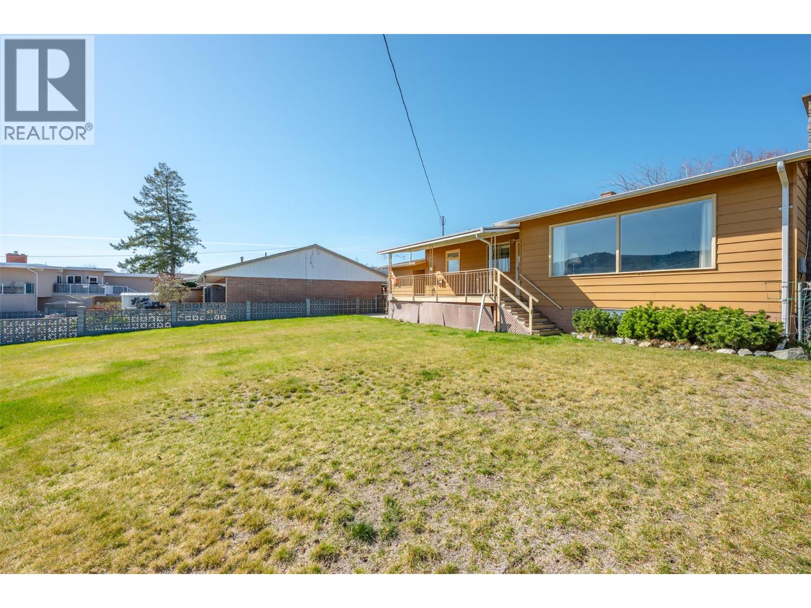 3627 Lobelia Drive - 40
