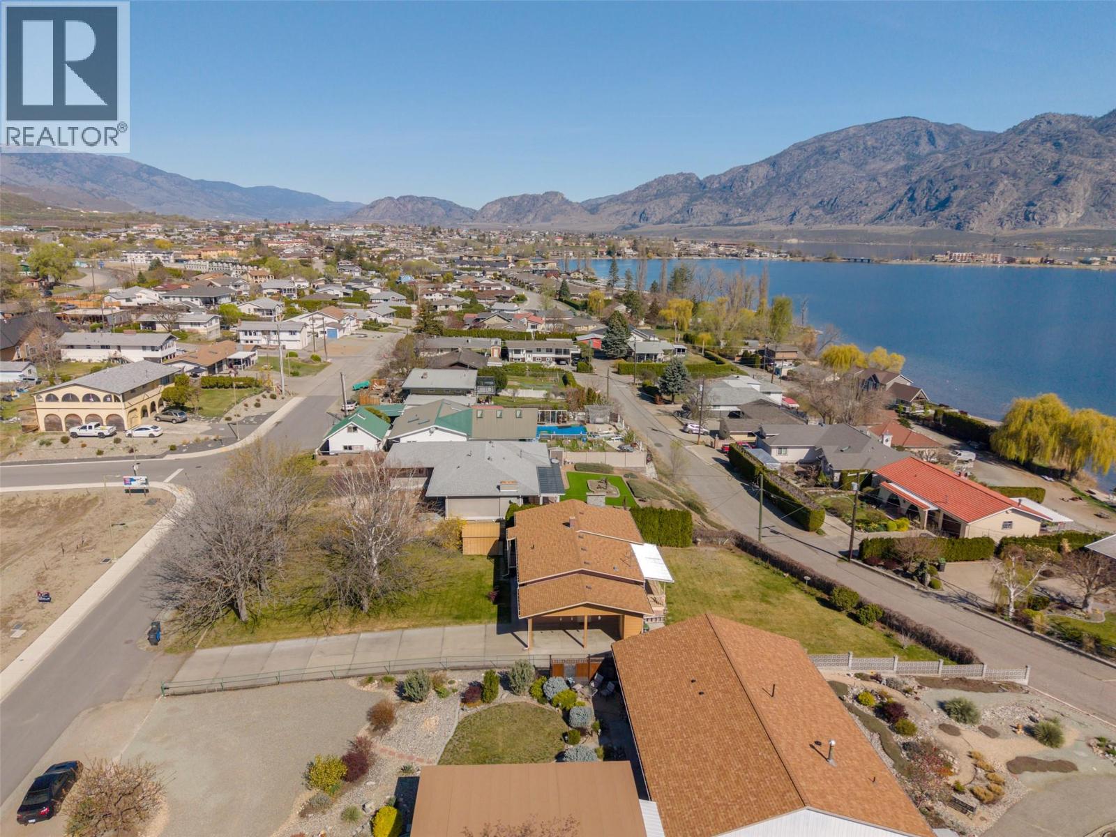 3627 Lobelia Drive - 64