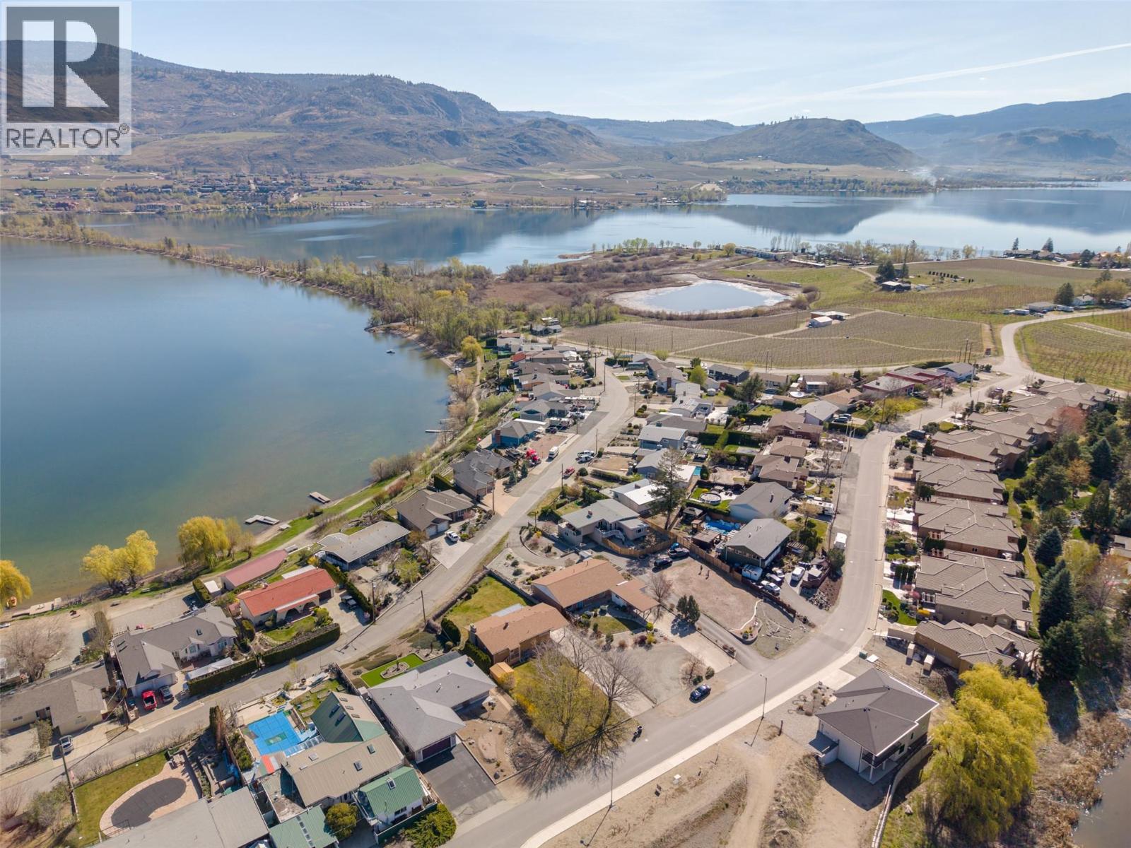 3627 Lobelia Drive - 72