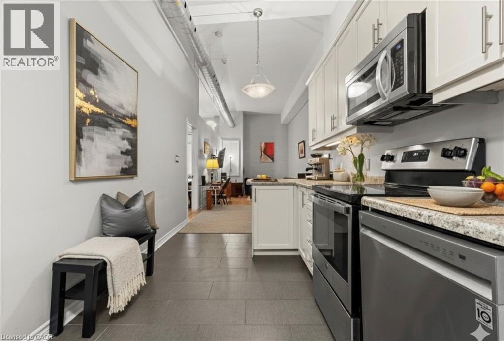 80 KING WILLIAM Street Unit# 212