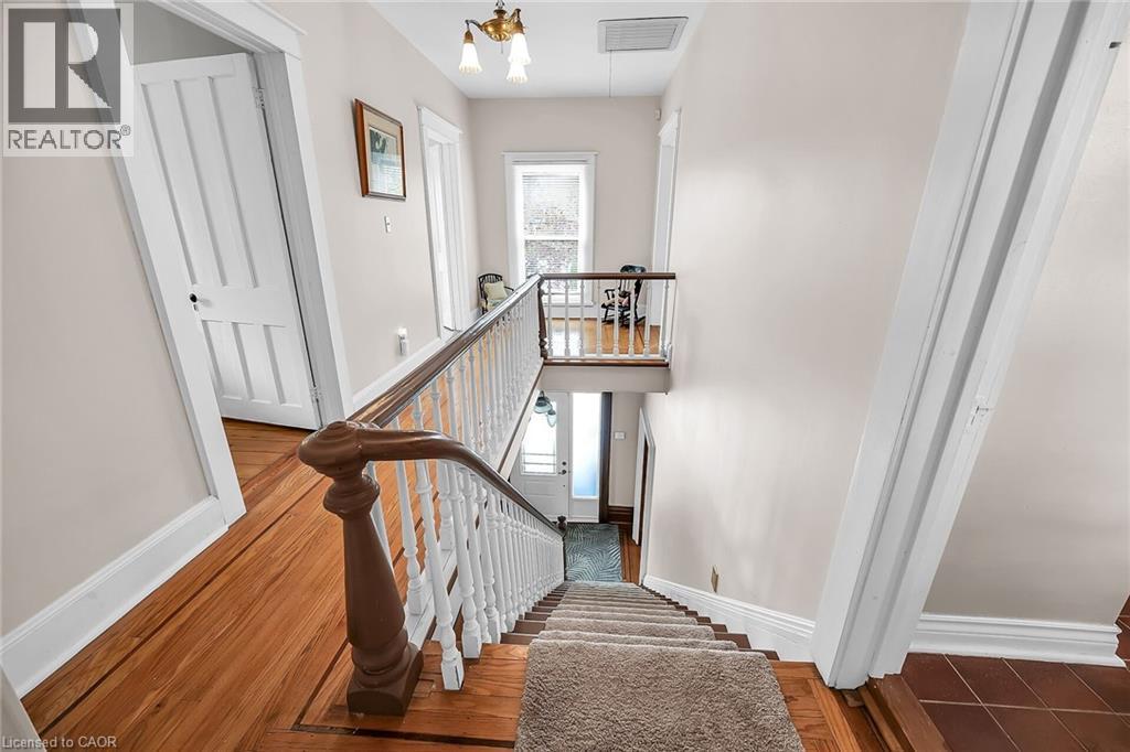 141 MOUNT ALBION ROAD - 30