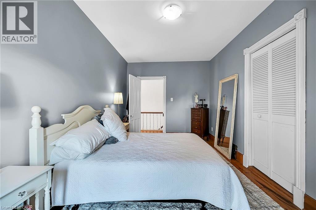 141 MOUNT ALBION ROAD - 34