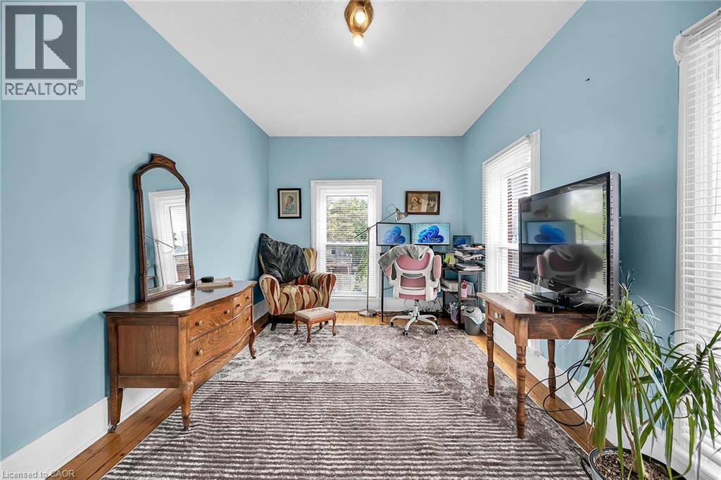 141 MOUNT ALBION ROAD - 40