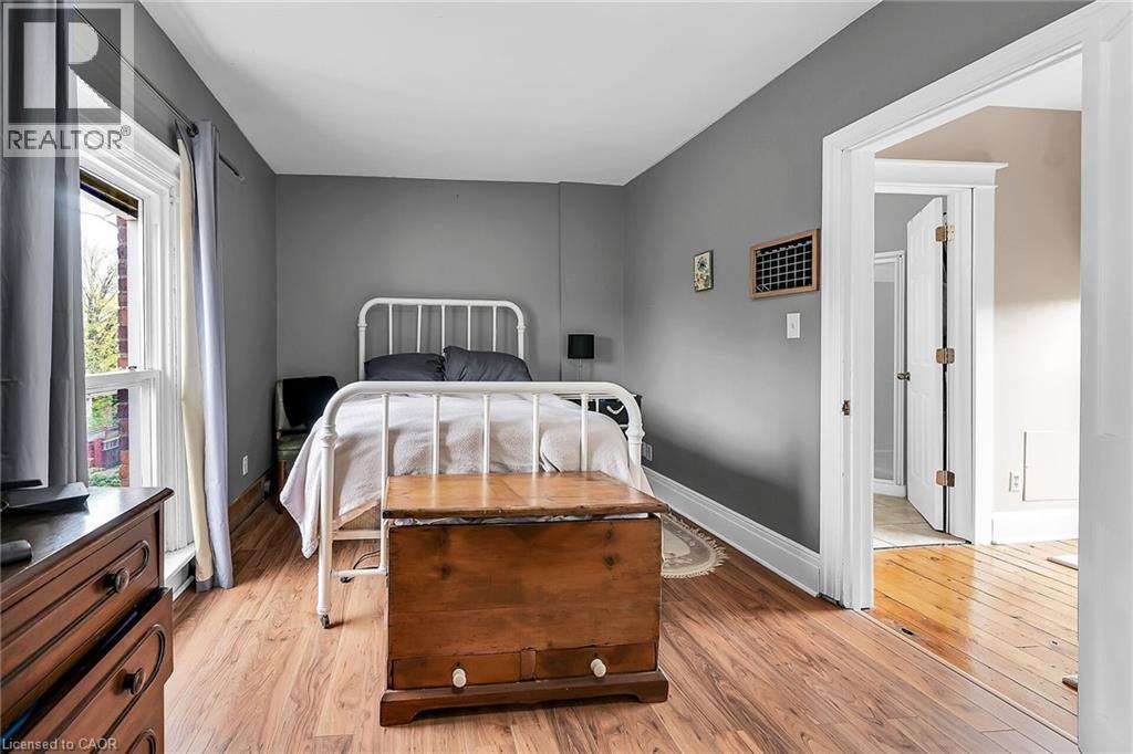 141 MOUNT ALBION ROAD - 28