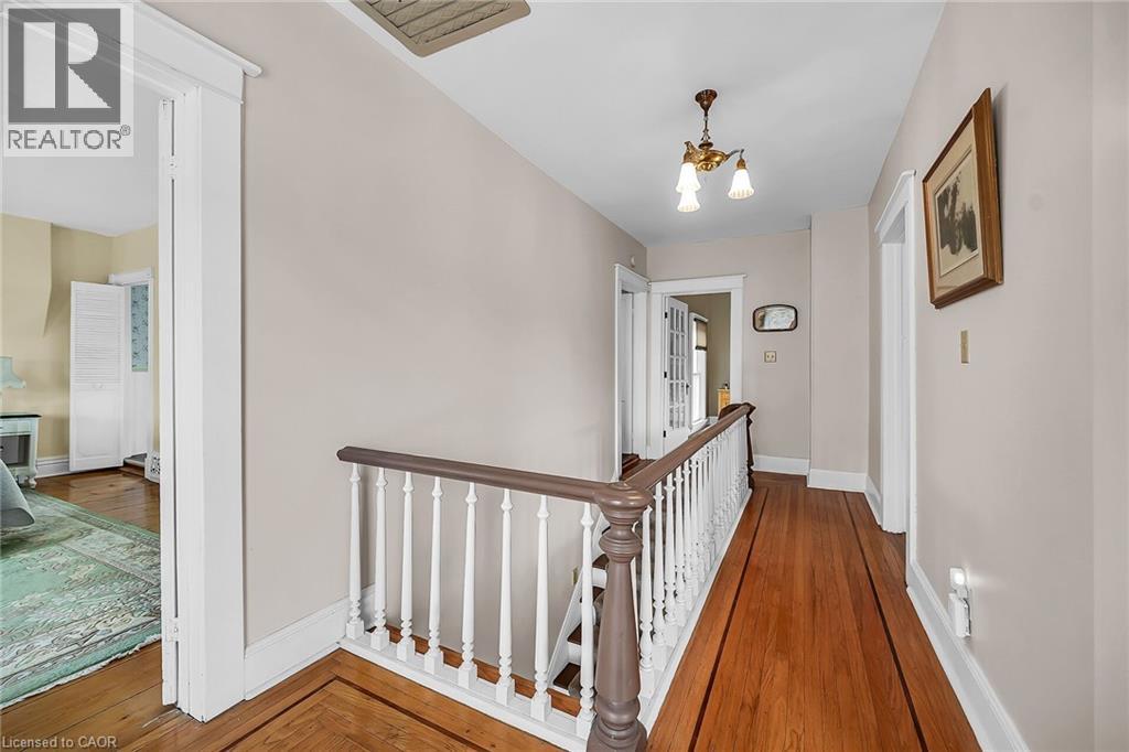141 MOUNT ALBION ROAD - 39