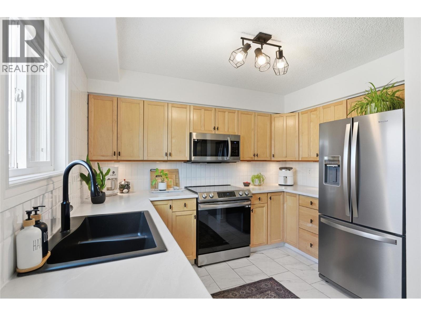 288 PARK STREET - 19