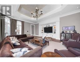 Kitchen - 20 Orico Court, Vaughan, ON L0J1C0 Photo 16