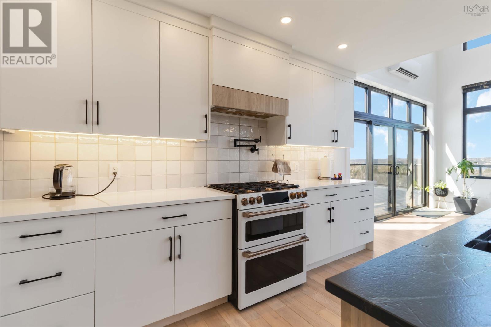 Property 39 of 51 of 105 Janda Crescent