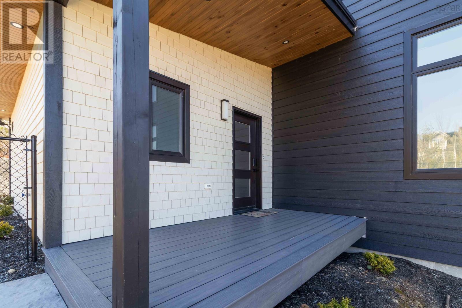 Property 25 of 51 of 105 Janda Crescent