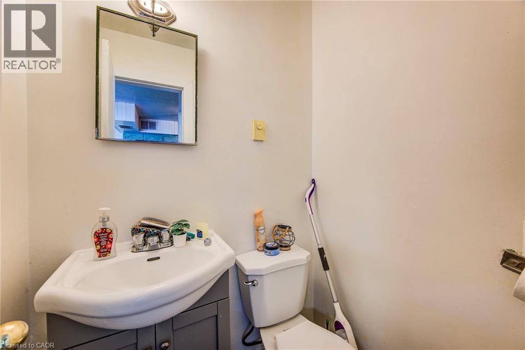 393 ODLUM DRIVE - 11