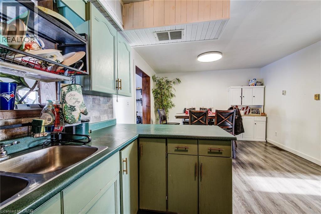 393 ODLUM DRIVE - 10