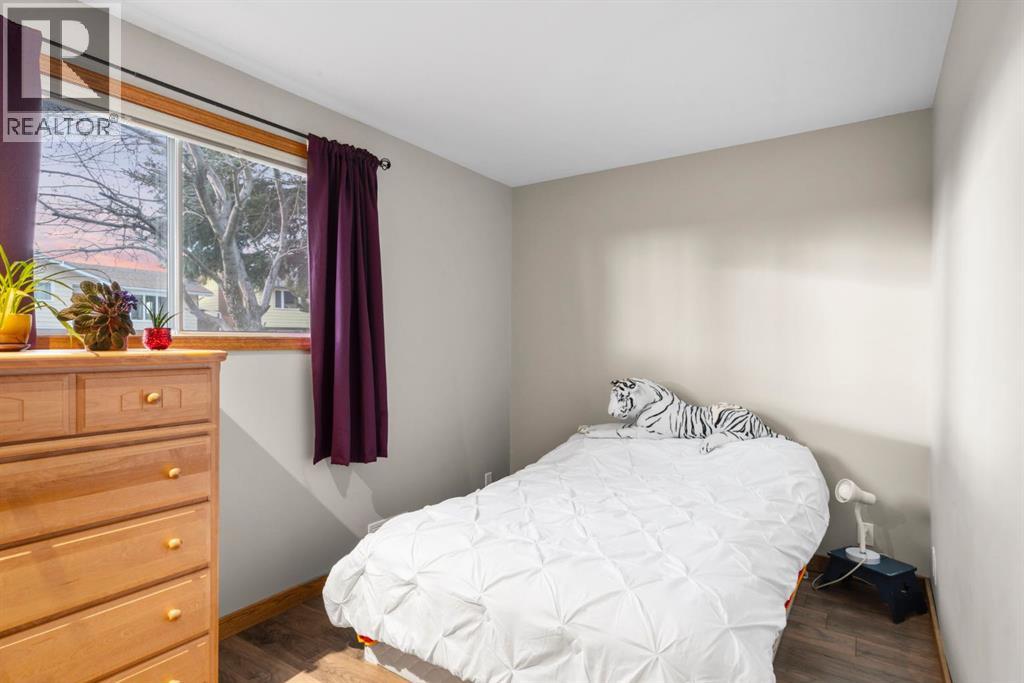 10 Carolina Drive West, Cochrane