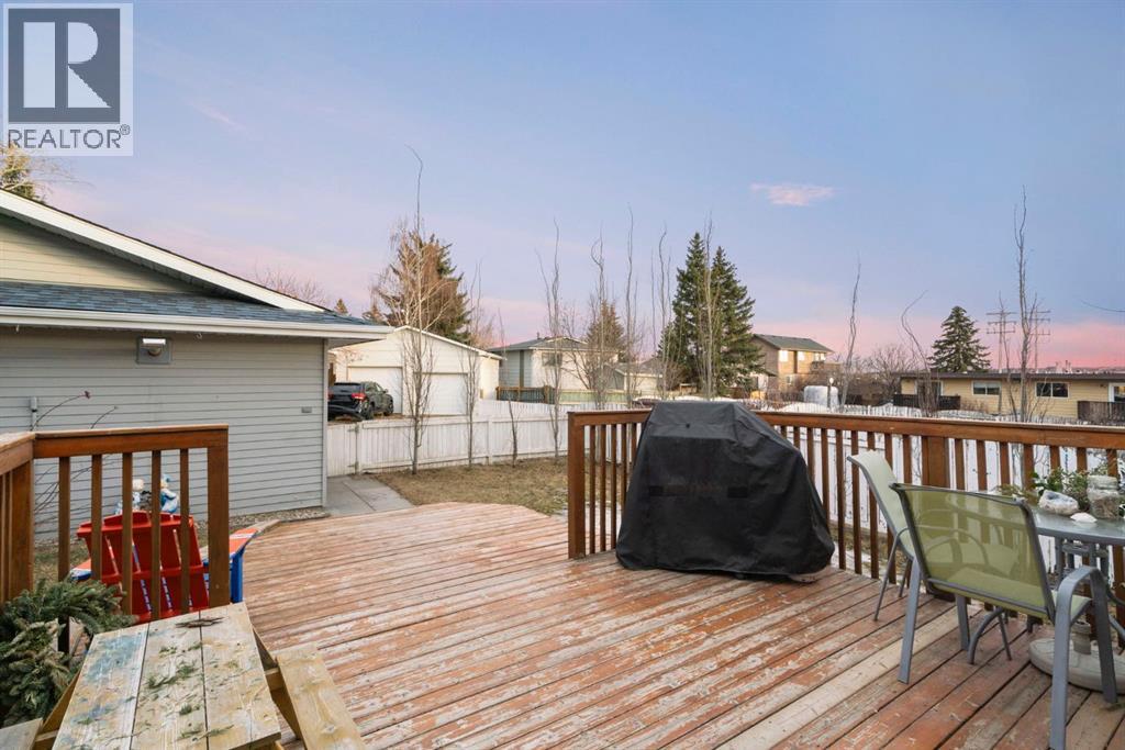 10 Carolina Drive West, Cochrane