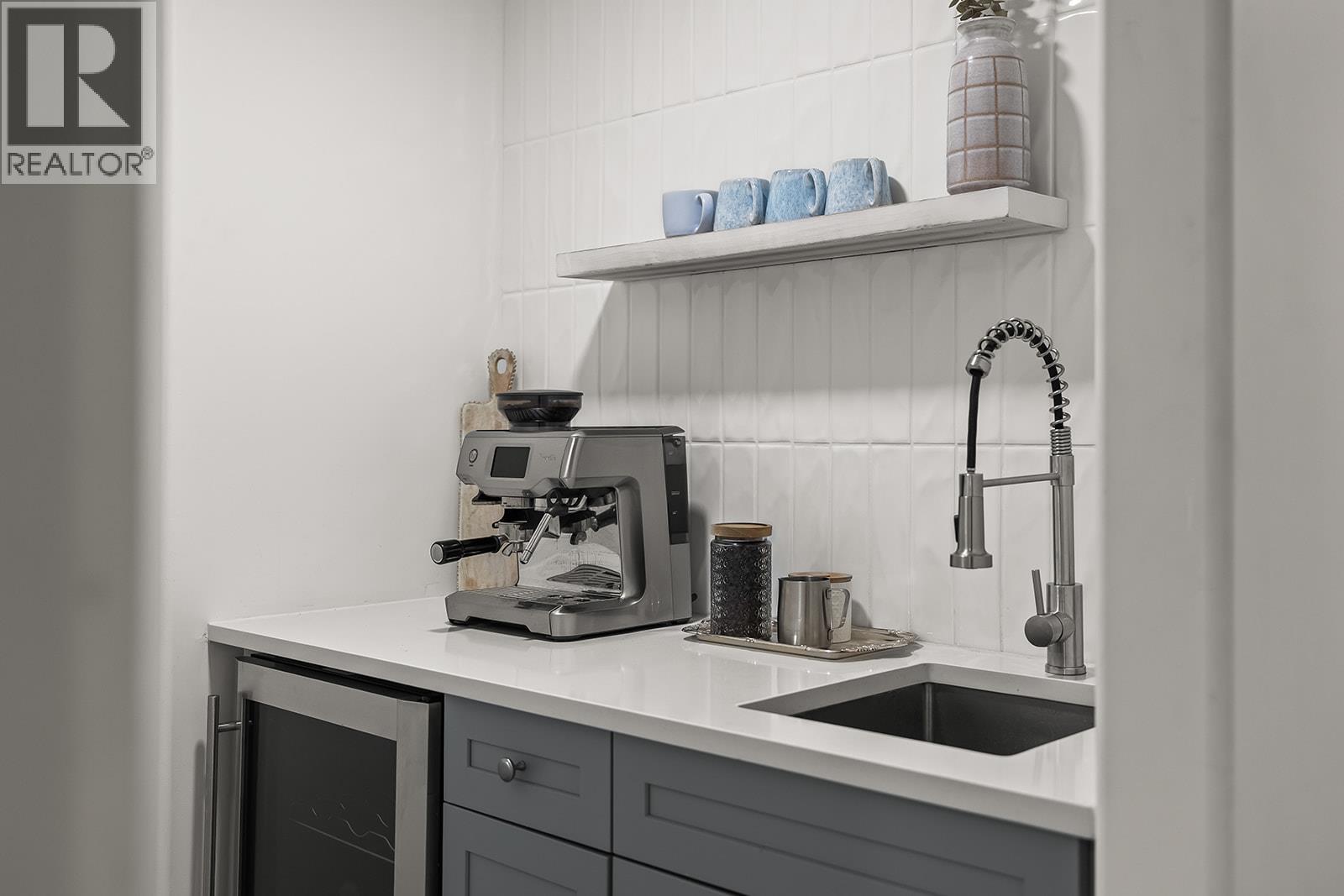 629 Almandine Court, Kelowna