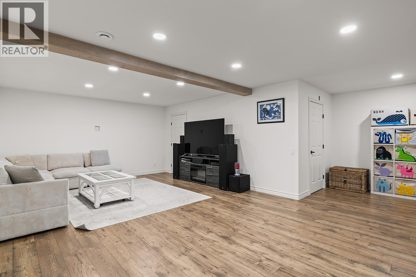 629 Almandine Court, Kelowna