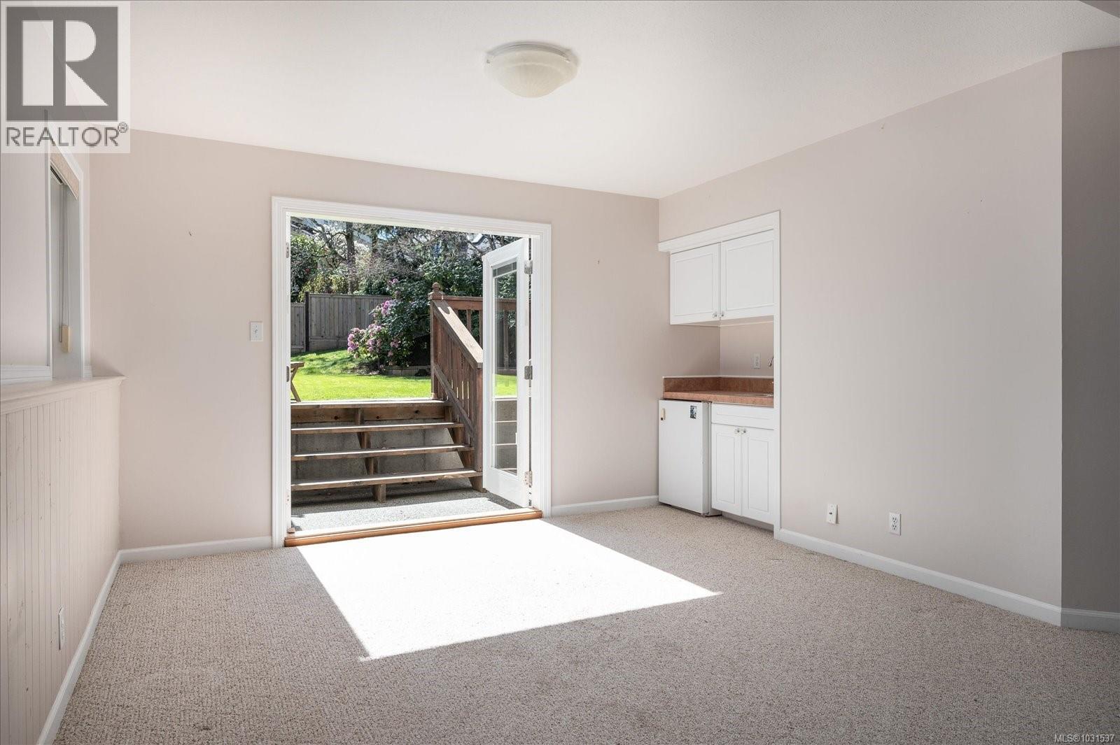 3628 GLEN OAKS DR - 53