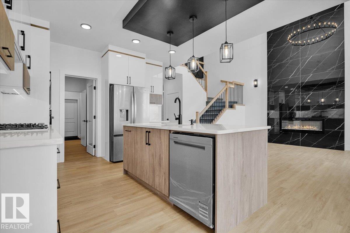 12 EDGEFIELD WY - 29