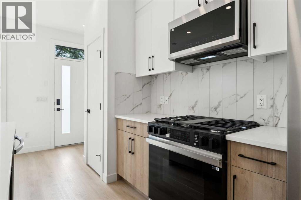 2831 36 STREET SW - 11