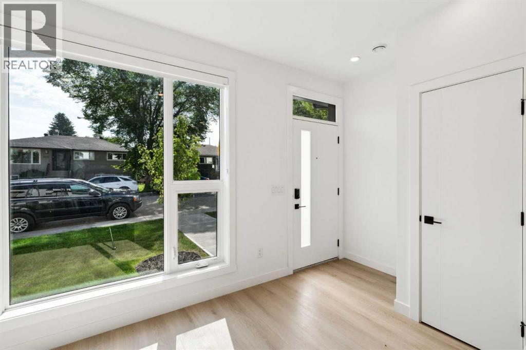 2831 36 STREET SW - 7