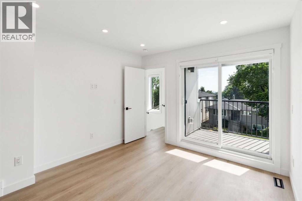 2831 36 STREET SW - 25