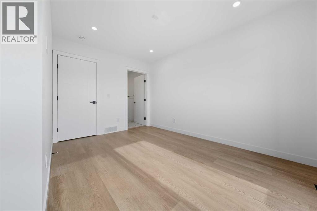 1224 20 Avenue NW - 30