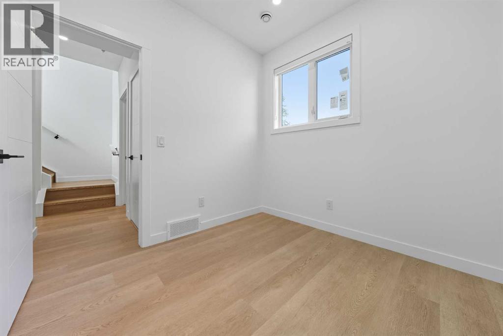 1224 20 Avenue NW - 44