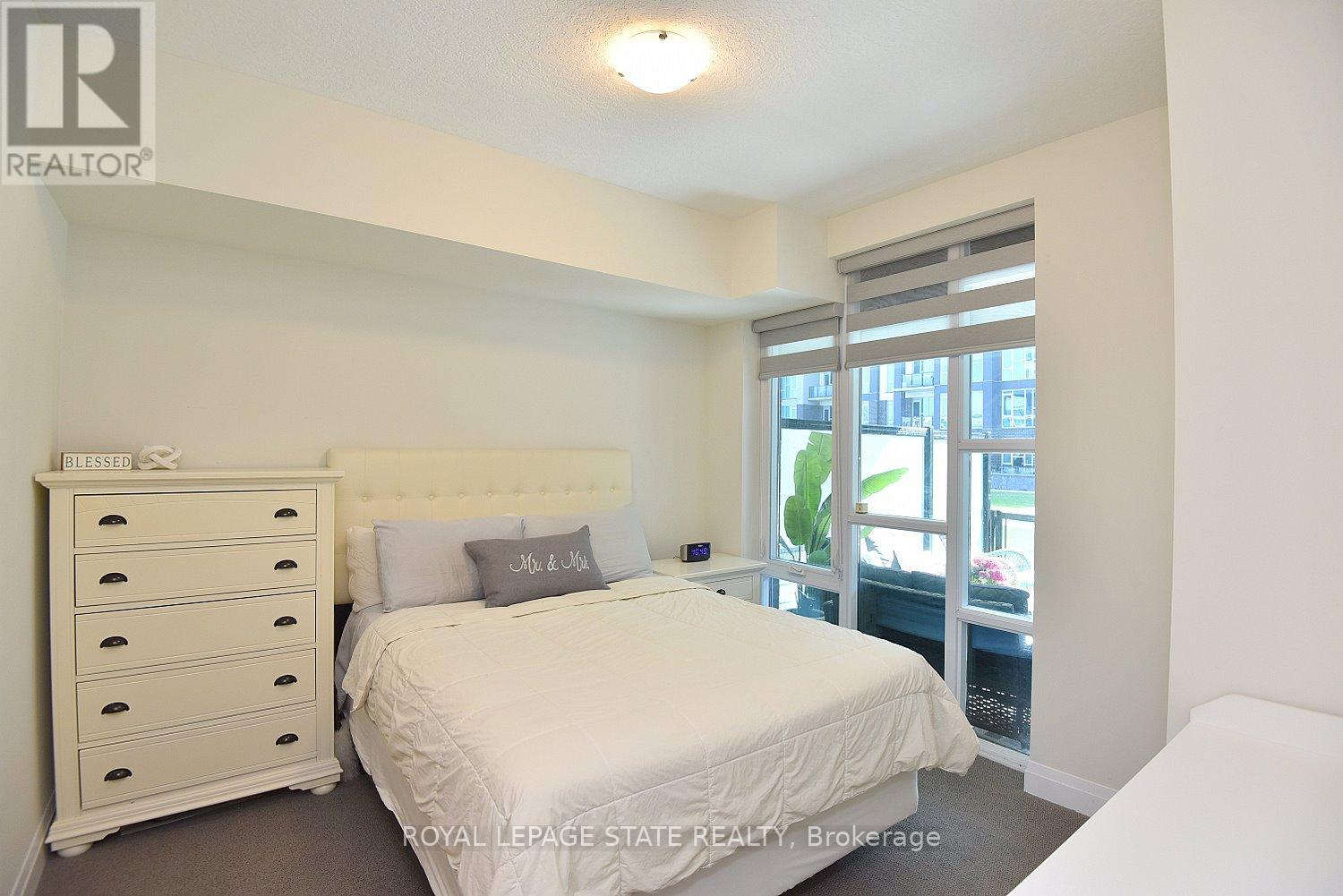 #145 16 CONCORD PLACE - 18
