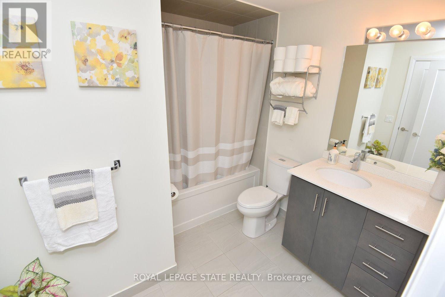 #145 16 CONCORD PLACE - 20