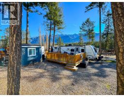 4868 Riverview Drive Lot# 146, Edgewater, BC V0A1E0 Photo 12