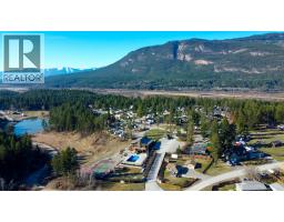 4868 Riverview Drive Lot# 146, Edgewater, BC V0A1E0 Photo 6