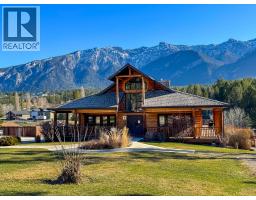 4868 Riverview Drive Lot# 146, Edgewater, BC V0A1E0 Photo 8