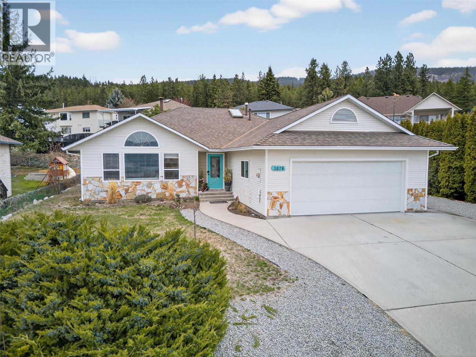 3026 Whispering Hills Drive, West Kelowna